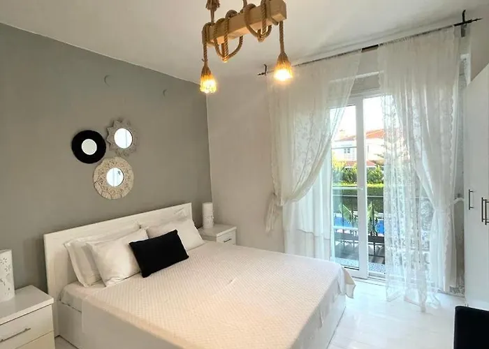 Purlen Oda ve Kahvaltı Alaçatı